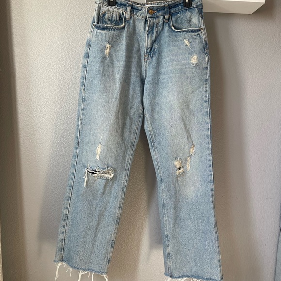 ZARA STRAIGHT LEG JEANS - Picture 2 of 4